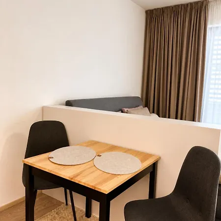 Ponavka Tower 14 * برنو